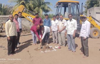 ब्राम्हणीत गोशाळेचे काम सुरू