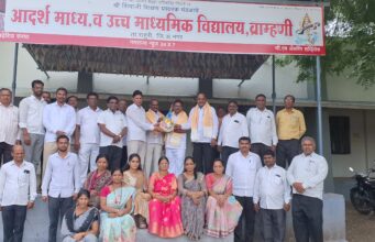 आदर्शच्या तीन शिक्षकांच प्रमोशन