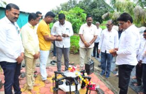 आता सोनई परिसरात औषध फवारणीसाठी ड्रोन