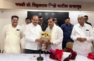 जिल्हा बँक अध्यक्षपदी घुले