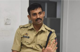 पोलीस अधिकाऱ्यांच्या बदल्या