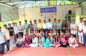 गुणवंत विद्यार्थ्यांचा सन्मान